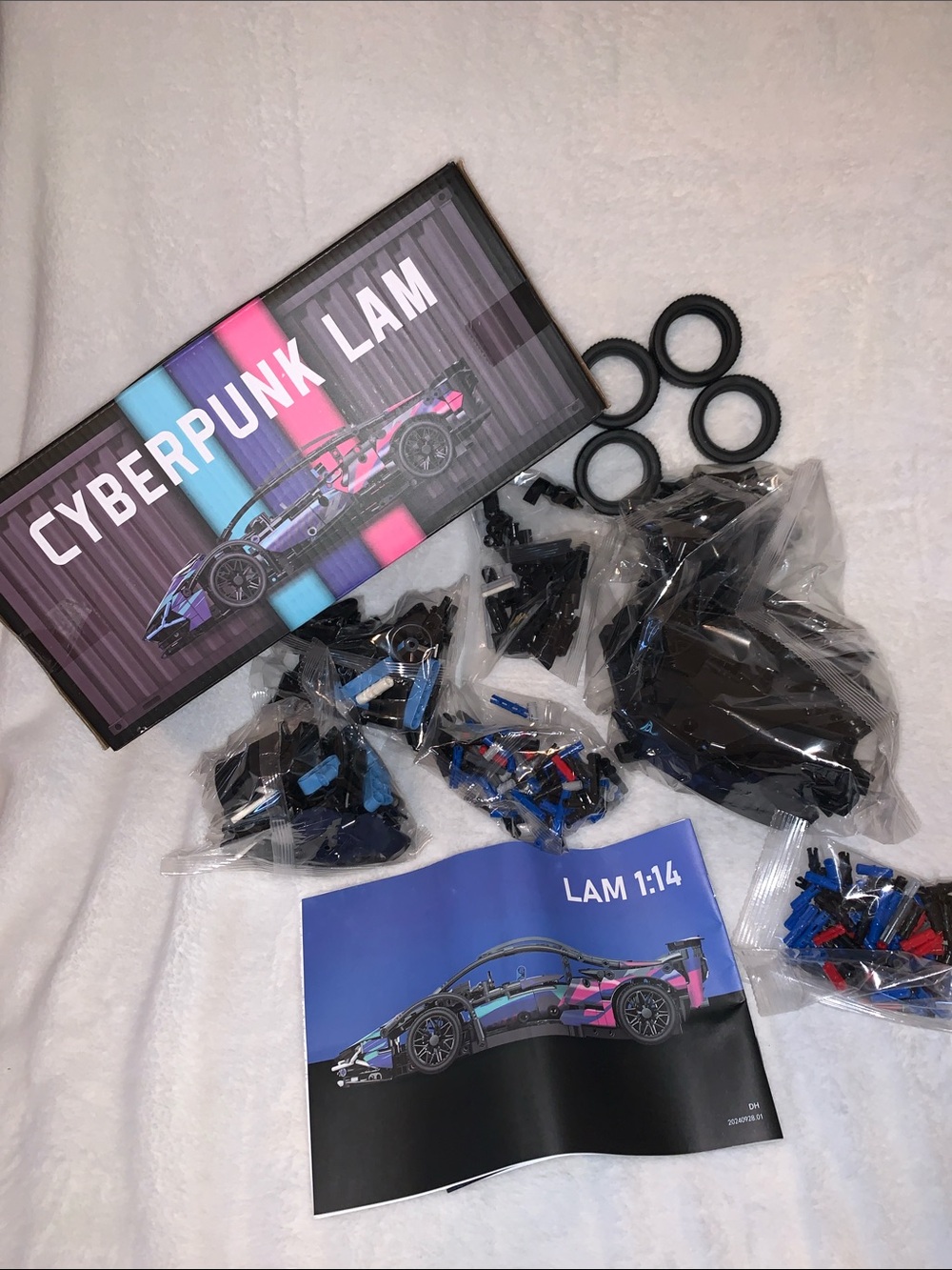 CYBERPUNK LAMBORGHINI 1314+ Pieces NEW IN BOX HUGE
